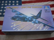 images/productimages/small/AC-130U doos Italeri schaal 1;48 nw.jpg